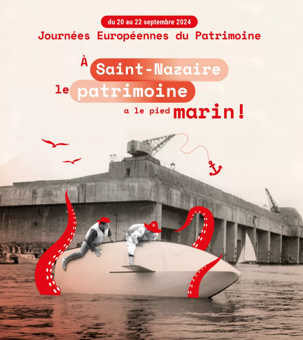 Photographie noir et blanc représentant deux hommes à cheval sur une embarcation renversée sur un côté dans le bassin de Saint-Nazaire avec au fond la base sous-marine. Des ajouts graphiques de couleur rouge font sortir d'immenses tentacules de l'eau autour de l'embarcation.